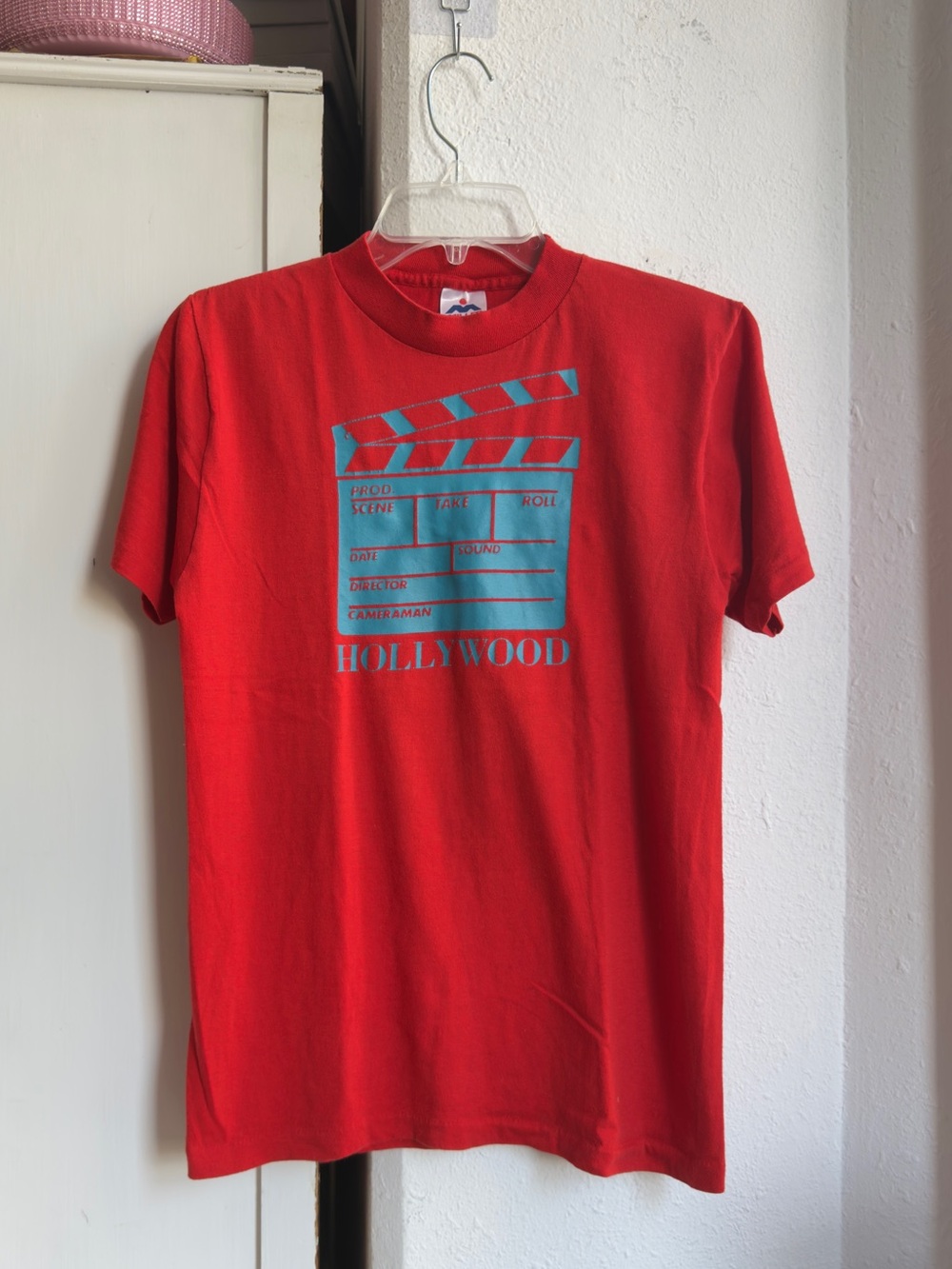 Vintage 80s Miller red Hollywood clapperboard graphic tshirt short sleeve